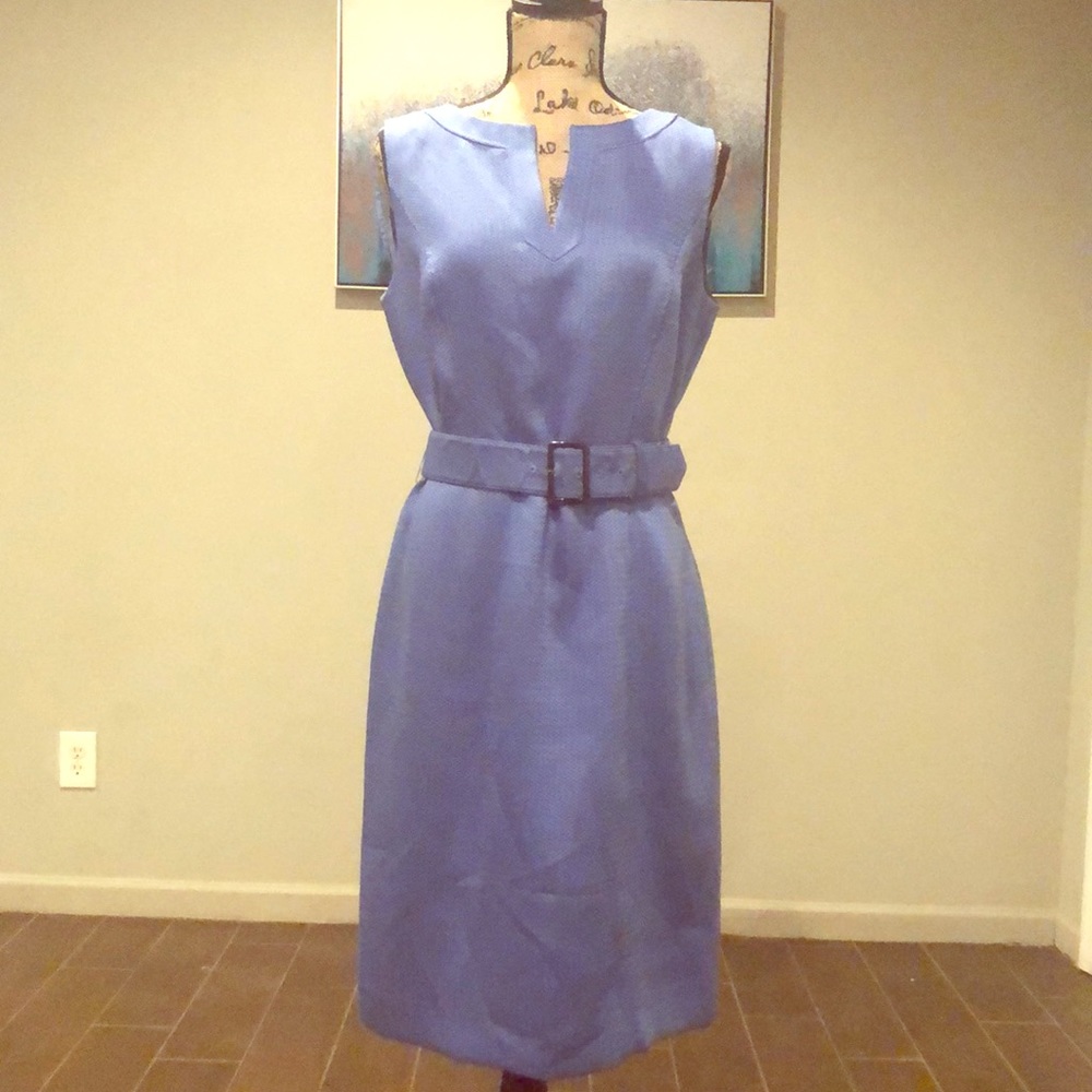 Tahari Size 8 Classic Dress In Periwinkle